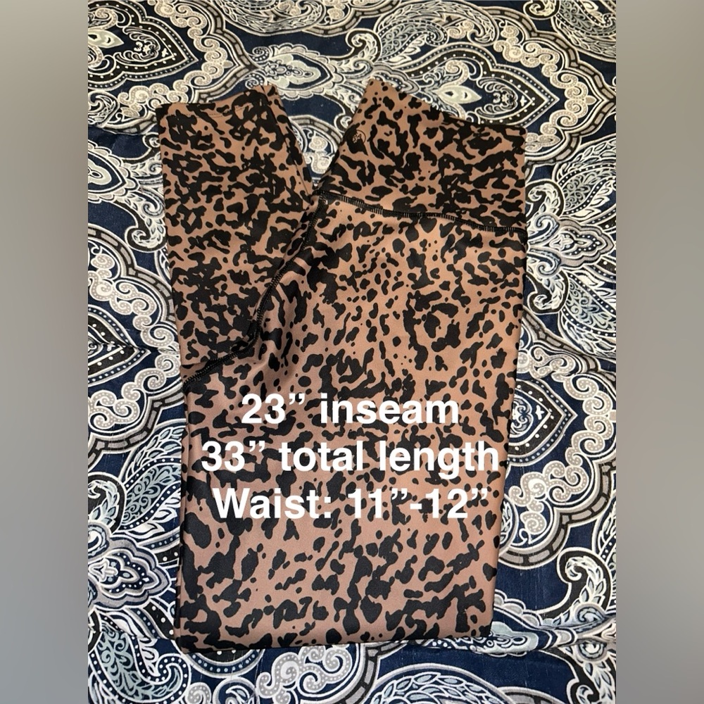 Sage Leopard Print Leggings in Brown and Black